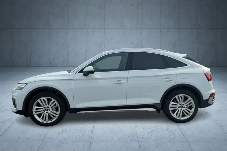 Audi Q5 din 2024 cu 20.279 km - oferta AUD225901 - foto 2