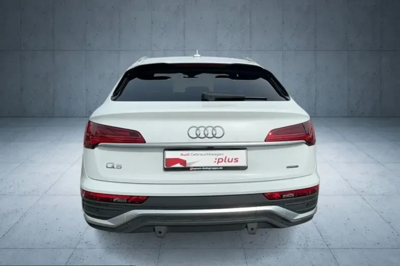 Audi Q5 din 2024 cu 20.279 km - oferta AUD225901 - foto 4