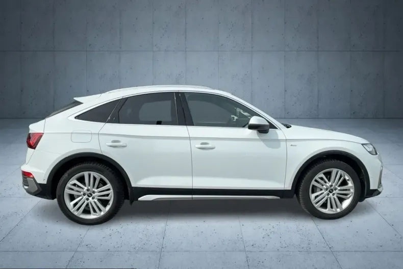 Audi Q5 din 2024 cu 20.279 km - oferta AUD225901 - foto 6