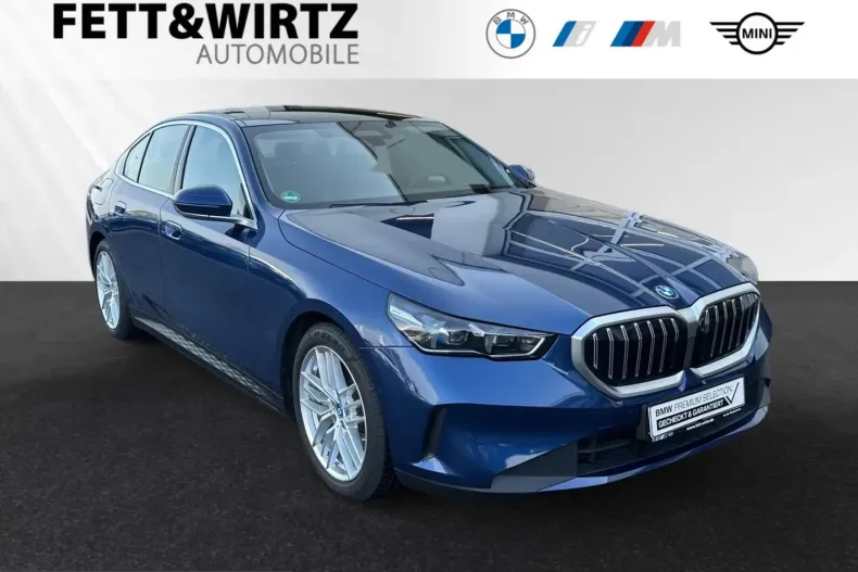 BMW 550 (Seria 5) din 2024 cu 17.790 km - oferta BMW225902 - foto 1