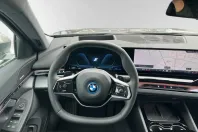 BMW 550 (Seria 5) din 2024 cu 23.730 km - oferta BMW225904 - foto 9
