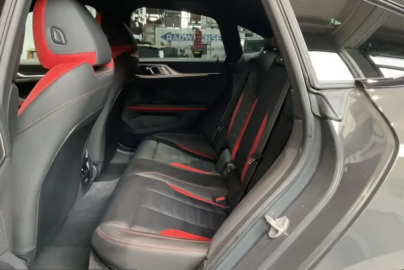 BMW 430i (Seria 4) din 2025 cu 2.800 km - oferta BMW225908 - foto 13