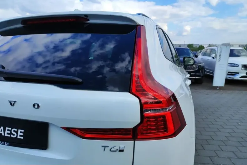 Volvo XC60 din 2025 cu 24.470 km - oferta VOL225910 - foto 12