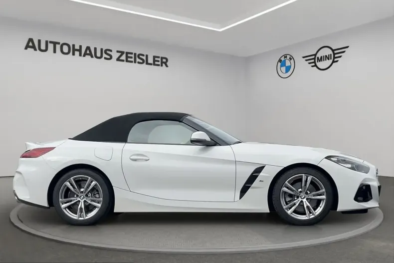 BMW Z4 (Seria Z) din 2025 cu 5.800 km - oferta BMW225914 - foto 3