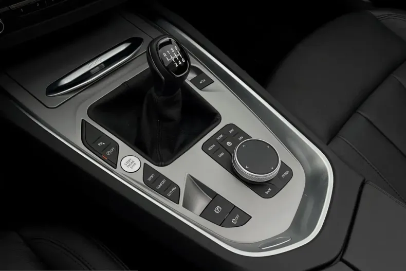 BMW Z4 (Seria Z) din 2025 cu 5.800 km - oferta BMW225914 - foto 9