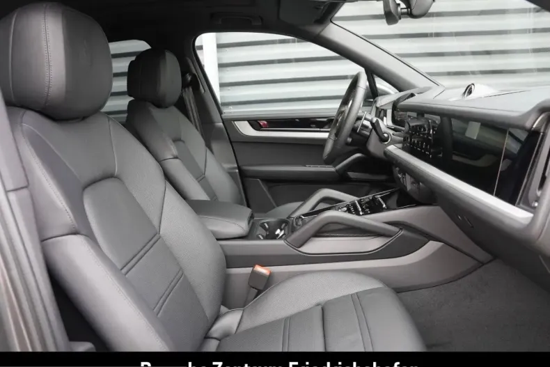 Porsche Cayenne din 2025 cu 14.900 km - oferta POR225916 - foto 17