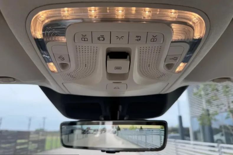 Mercedes-Benz V 300 (Clasa V) din 2026 cu 1.500 km - oferta MER225925 - foto 15