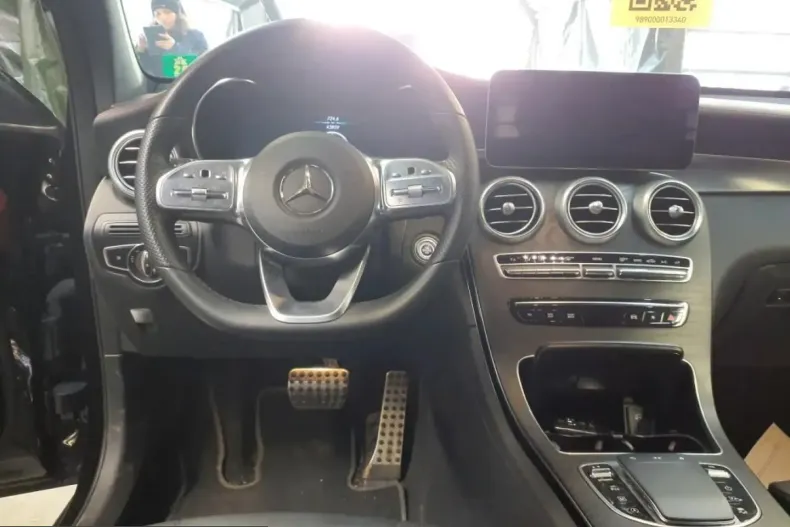 Mercedes-Benz GLC 220 (Clasa GLC) din 2023 cu 43.859 km - oferta MER225926 - foto 7