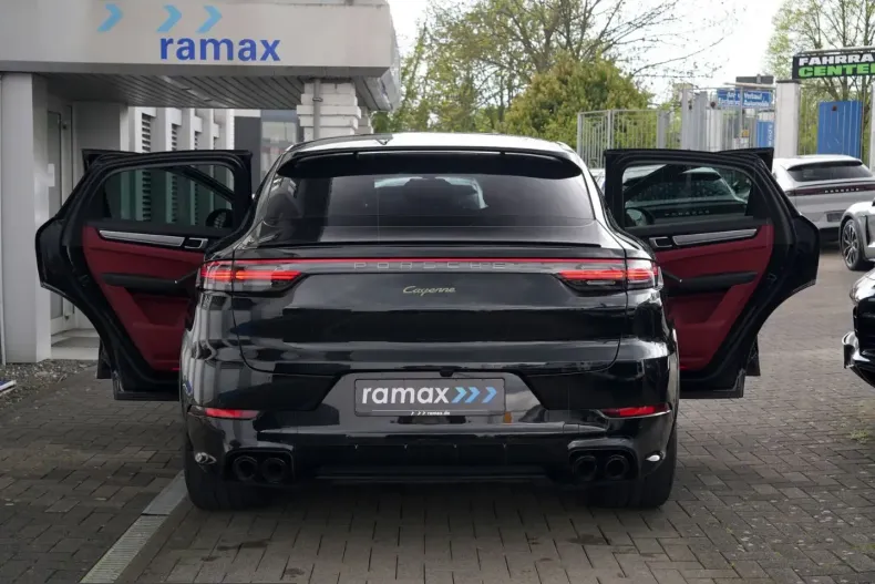Porsche Cayenne din 2023 cu 59.000 km - oferta POR225927 - foto 8
