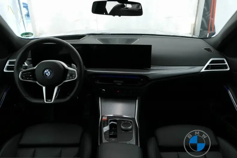BMW 330 (Seria 3) din 2025 cu 25.086 km - oferta BMW225928 - foto 6