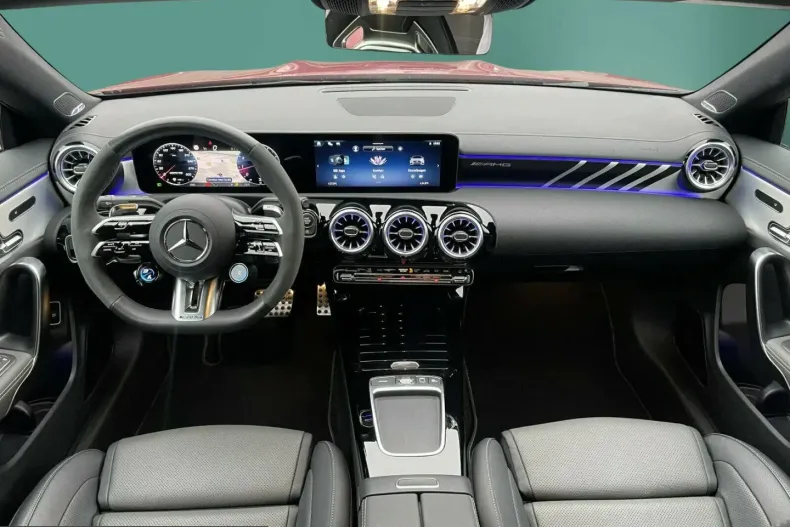 Mercedes-Benz CLA 45 AMG (Clasa CLA) din 2024 cu 4.347 km - oferta MER225930 - foto 9