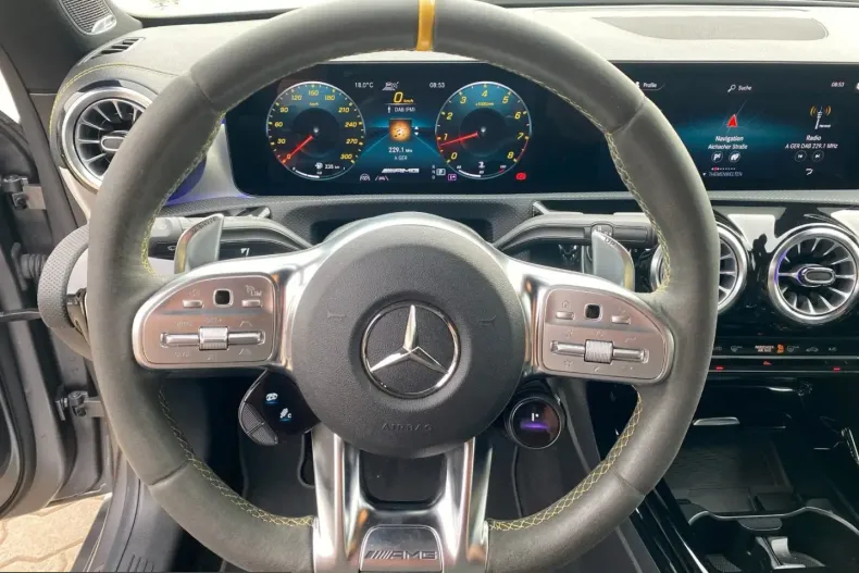 Mercedes-Benz CLA 45 AMG (Clasa CLA) din 2023 cu 35.219 km - oferta MER225931 - foto 12