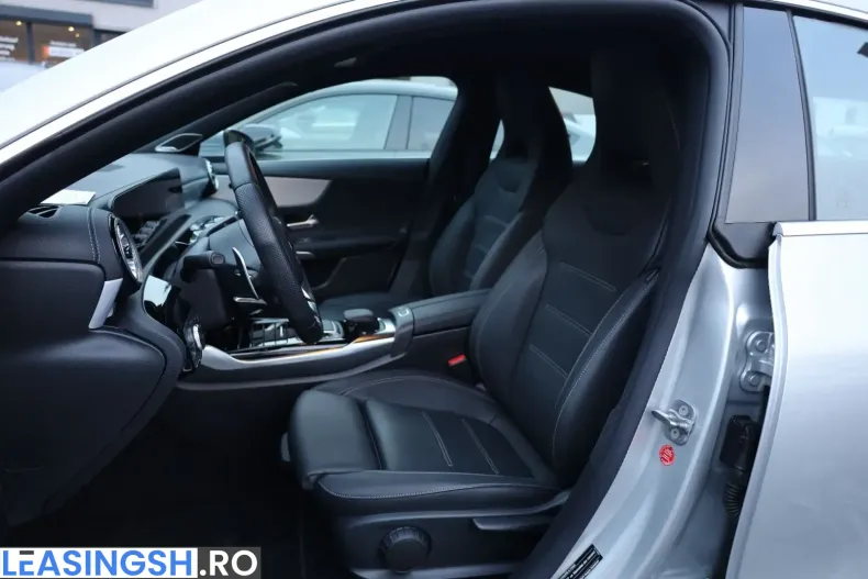 Mercedes-Benz CLA 45 AMG (Clasa CLA) din 2022 cu 44.989 km - oferta MER225937 - foto 9