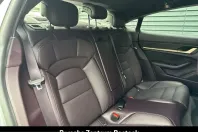 Porsche Taycan din 2022 cu 43.500 km - oferta POR225940 - foto 17