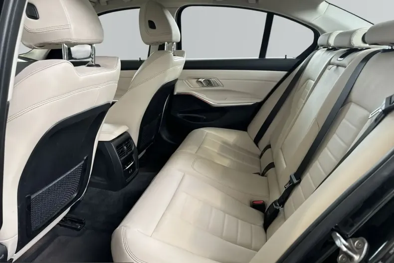 BMW X4 (Seria X) din 2021 cu 73.439 km - oferta BMW225943 - foto 8