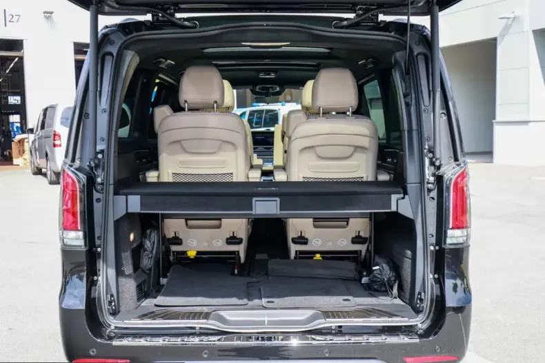 Mercedes-Benz V 300 (Clasa V) din 2026 cu 7.000 km - oferta MER225946 - foto 9