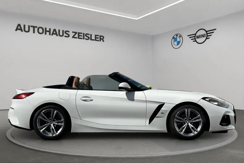 BMW Z4 (Seria Z) din 2025 cu 14.500 km - oferta BMW225949 - foto 3