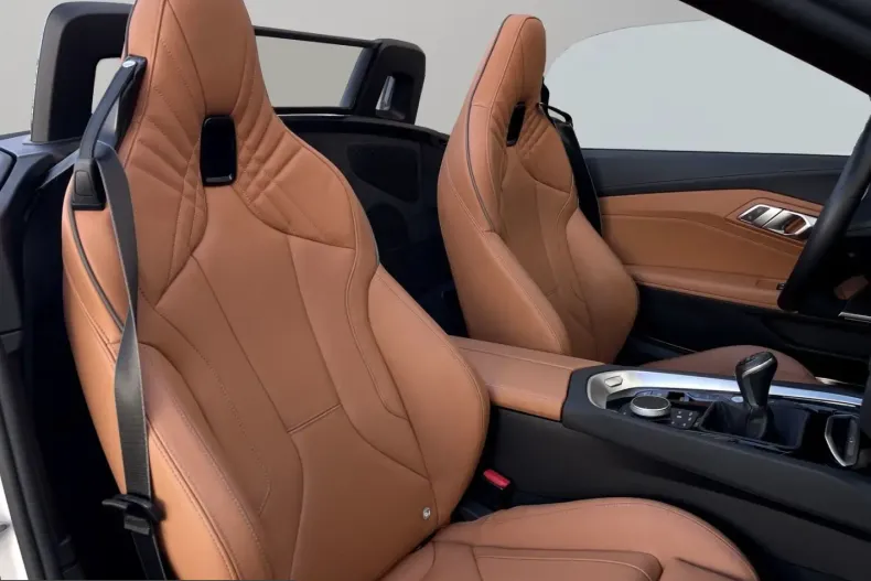 BMW Z4 (Seria Z) din 2025 cu 14.500 km - oferta BMW225949 - foto 11