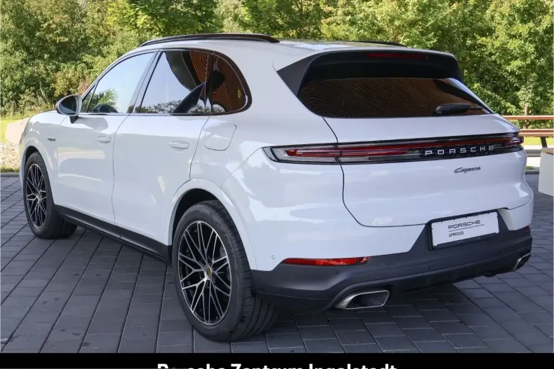 Porsche Cayenne din 2023 cu 10.500 km - oferta POR225953 - foto 3