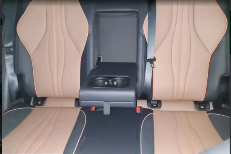 BYD Seal U din 2025 cu 23.539 km - oferta BYD225956 - foto 9
