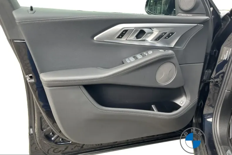 BMW XM (Seria X) din 2025 cu 26.973 km - oferta BMW225958 - foto 11