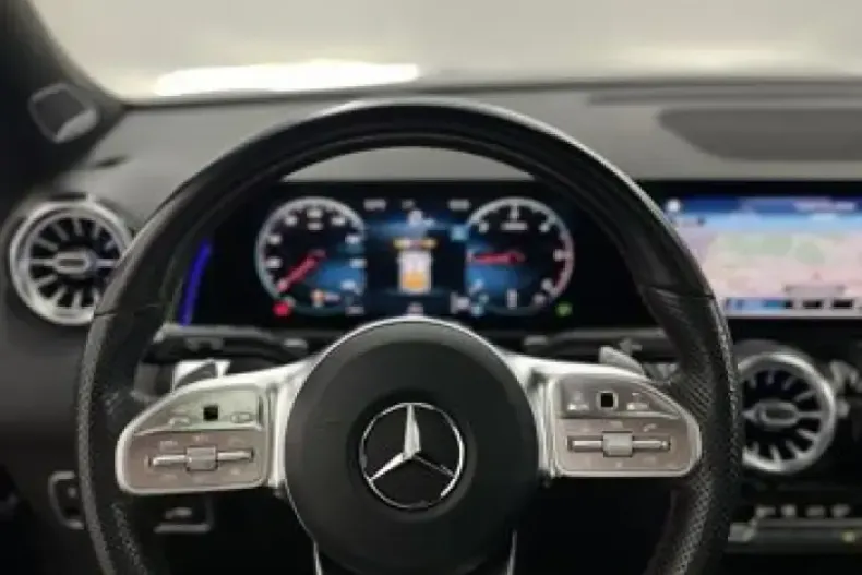 Mercedes-Benz GLB 220 (Clasa GLB) din 2021 cu 89.908 km - oferta MER225961 - foto 20