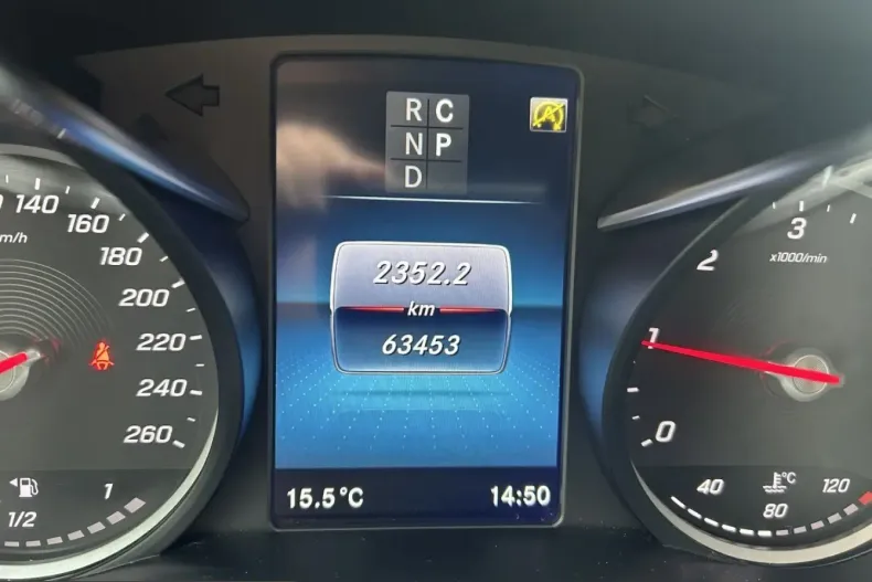 Mercedes-Benz V 250 (Clasa V) din 2024 cu 64.000 km - oferta MER225968 - foto 10