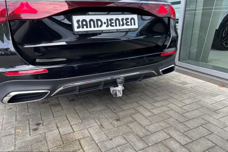 Mercedes-Benz E 220 (Clasa E) din 2024 cu 14.000 km - oferta MER225969 - foto 11