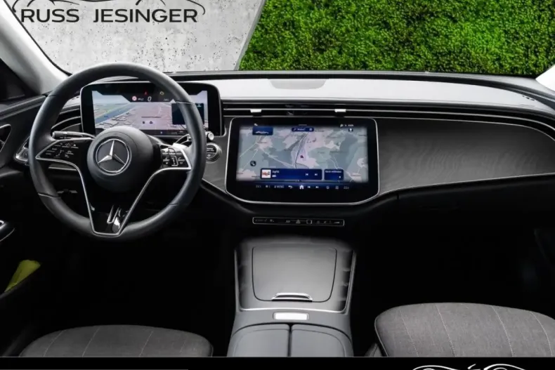 Mercedes-Benz E 220 (Clasa E) din 2025 cu 9.300 km - oferta MER225972 - foto 6
