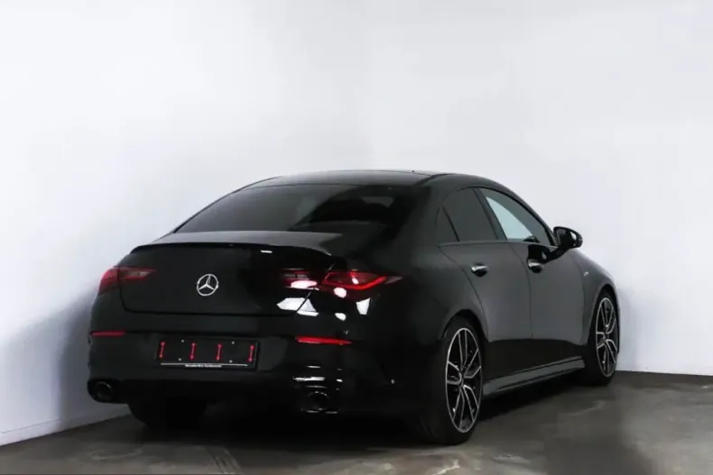 Mercedes-Benz CLA 35 AMG (Clasa CLA) din 2025 cu 14.000 km - oferta MER225974 - foto 2