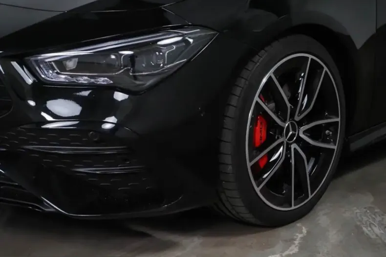 Mercedes-Benz CLA 35 AMG (Clasa CLA) din 2025 cu 14.000 km - oferta MER225974 - foto 3