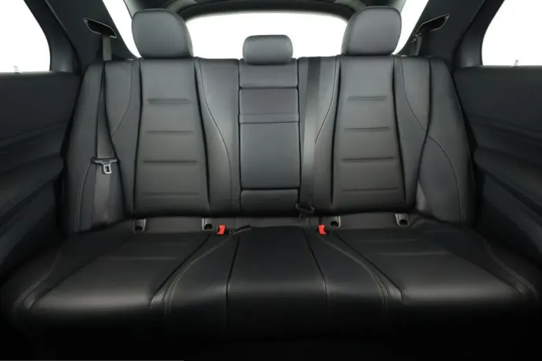 Mercedes-Benz GLE 450 (Clasa GLE) din 2025 cu 23.863 km - oferta MER225975 - foto 9