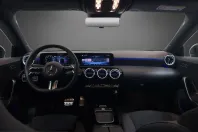 Mercedes-Benz CLA 200 (Clasa CLA) din 2024 cu 28.888 km - oferta MER225976 - foto 8