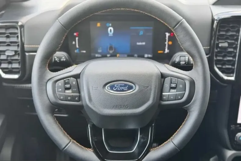 Ford Ranger din 2025 cu 11.900 km - oferta FOR225977 - foto 12