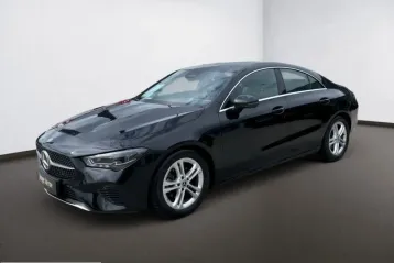 Mercedes-Benz CLA 200 din 2023 - oferta MER225979