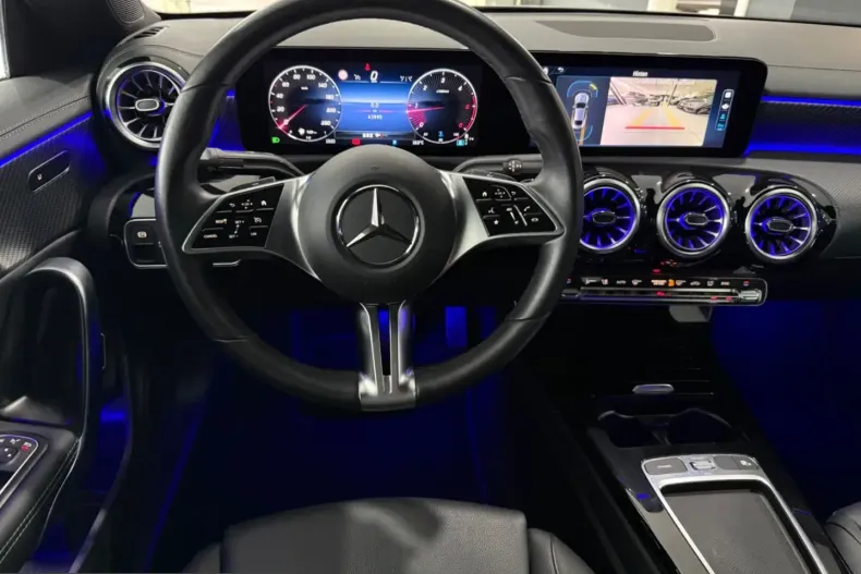 Mercedes-Benz CLA 180 (Clasa CLA) din 2024 cu 43.000 km - oferta MER225981 - foto 7