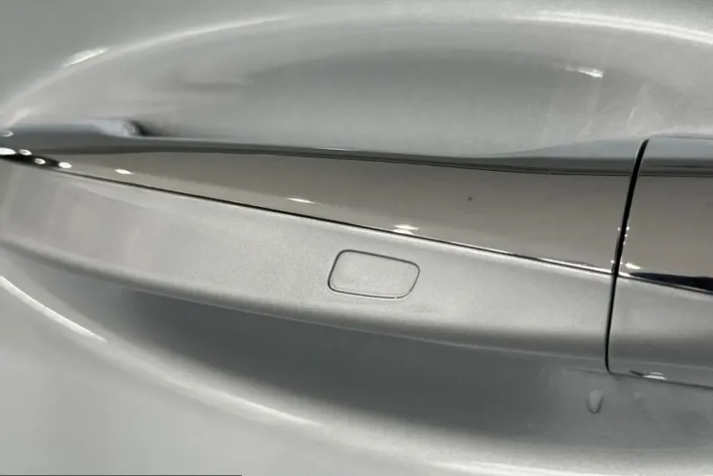 Mercedes-Benz CLA 180 (Clasa CLA) din 2024 cu 43.000 km - oferta MER225981 - foto 14