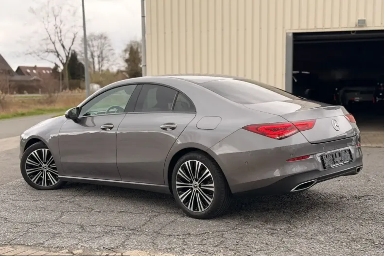 Mercedes-Benz CLA 200 (Clasa CLA) din 2022 cu 88.500 km - oferta MER225982 - foto 4