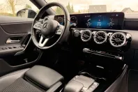 Mercedes-Benz CLA 200 (Clasa CLA) din 2022 cu 88.500 km - oferta MER225982 - foto 6
