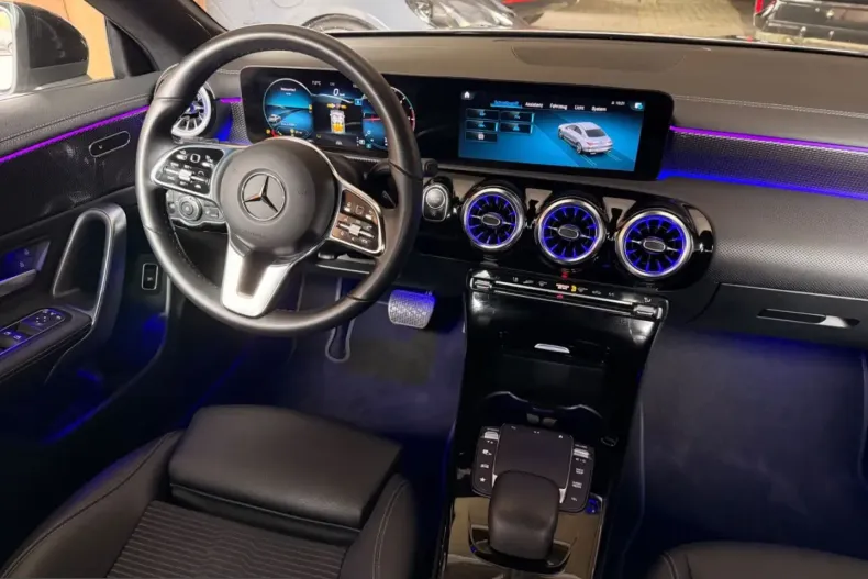 Mercedes-Benz CLA 200 (Clasa CLA) din 2022 cu 88.500 km - oferta MER225982 - foto 7