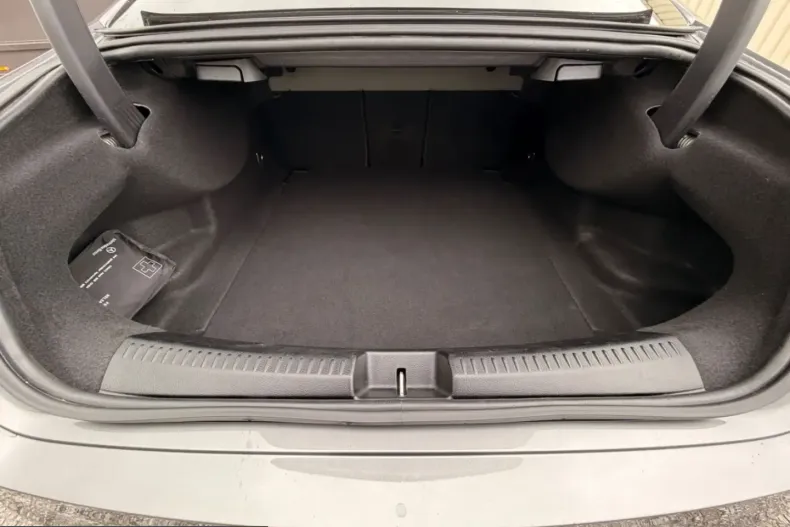 Mercedes-Benz CLA 200 (Clasa CLA) din 2022 cu 88.500 km - oferta MER225982 - foto 18