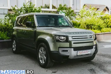 Land Rover Defender din 2023 - oferta LAN225984