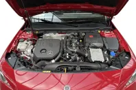 Mercedes-Benz CLA 200 (Clasa CLA) din 2024 cu 24.850 km - oferta MER225991 - foto 10