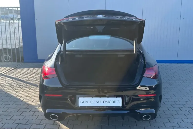 Mercedes-Benz CLA 35 AMG (Clasa CLA) din 2024 cu 31.375 km - oferta MER225992 - foto 8