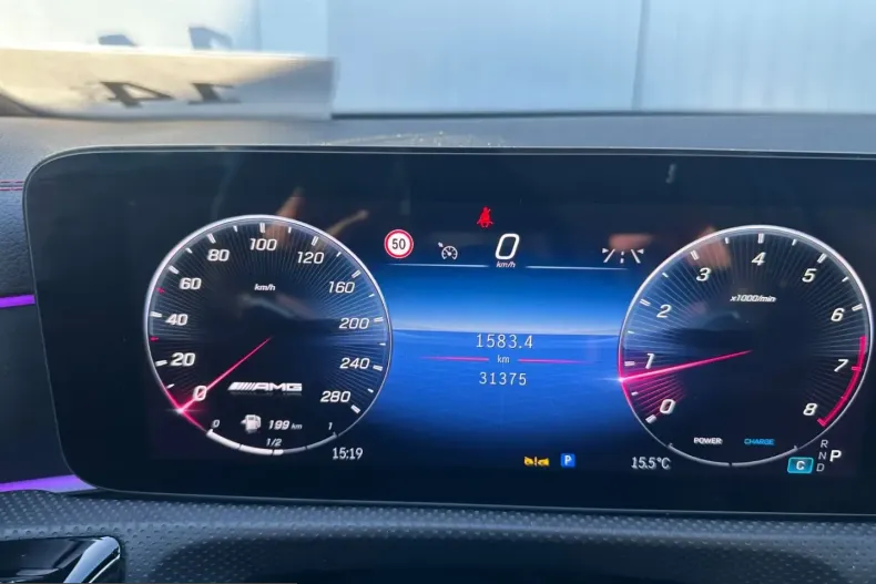 Mercedes-Benz CLA 35 AMG (Clasa CLA) din 2024 cu 31.375 km - oferta MER225992 - foto 16