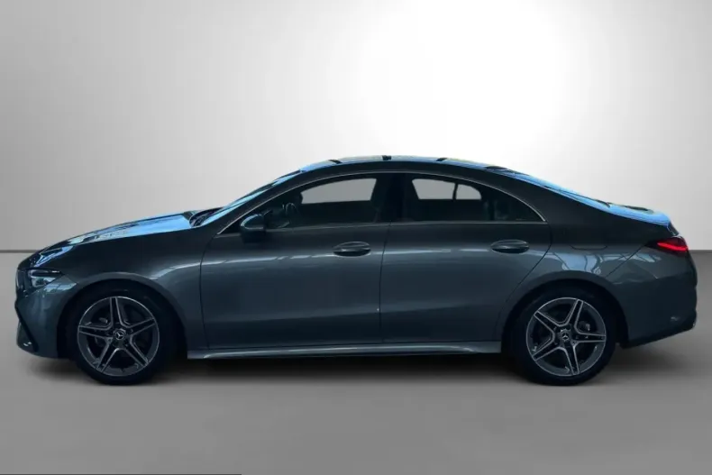 Mercedes-Benz CLA 180 (Clasa CLA) din 2025 cu 23.500 km - oferta MER225993 - foto 7