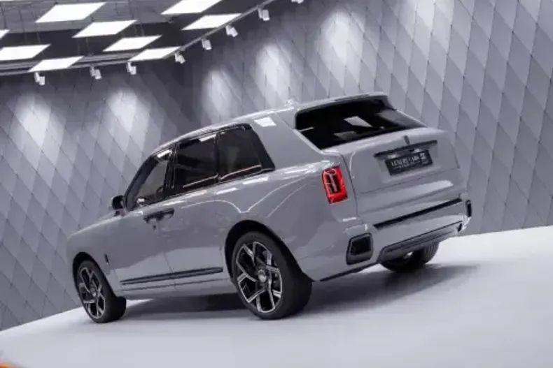 Rolls-Royce Cullinan din 2026 cu 50 km - oferta ROL226000 - foto 4