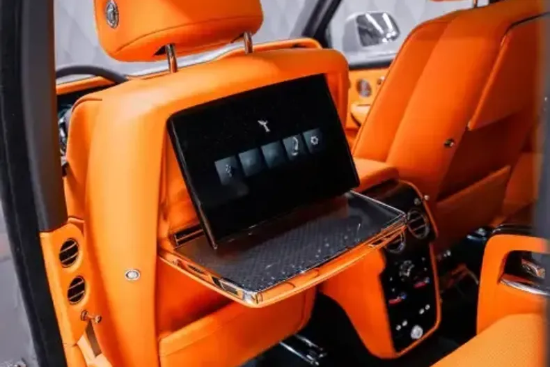 Rolls-Royce Cullinan din 2026 cu 50 km - oferta ROL226000 - foto 7