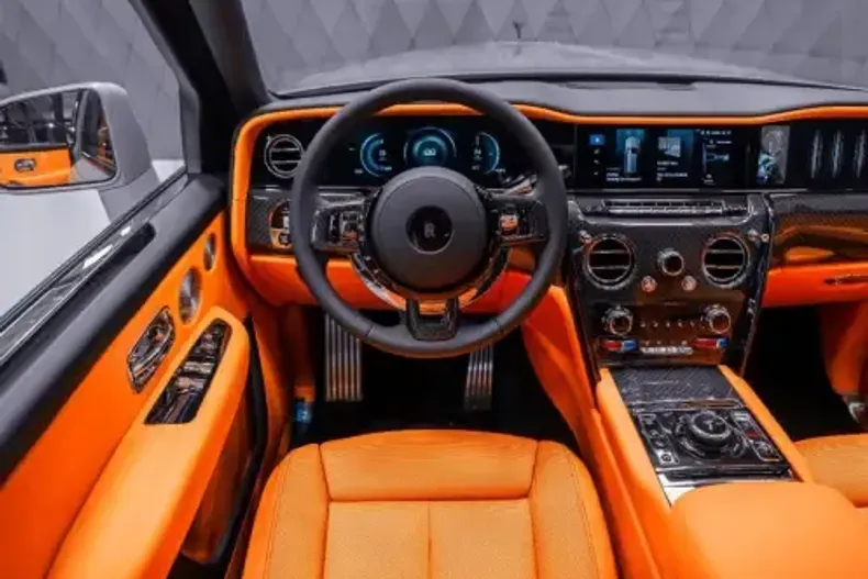 Rolls-Royce Cullinan din 2026 cu 50 km - oferta ROL226000 - foto 9
