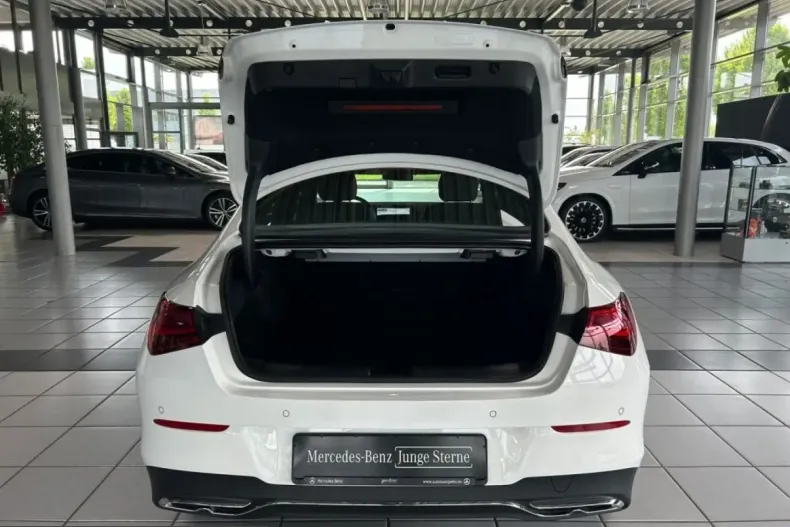 Mercedes-Benz CLA 180 (Clasa CLA) din 2025 cu 27.789 km - oferta MER226001 - foto 17